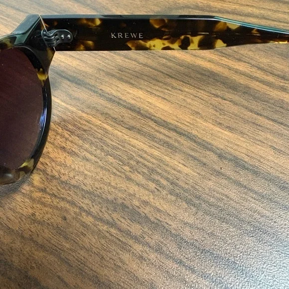 Retro Krewe Sunglasses!! - Picture 3 of 8